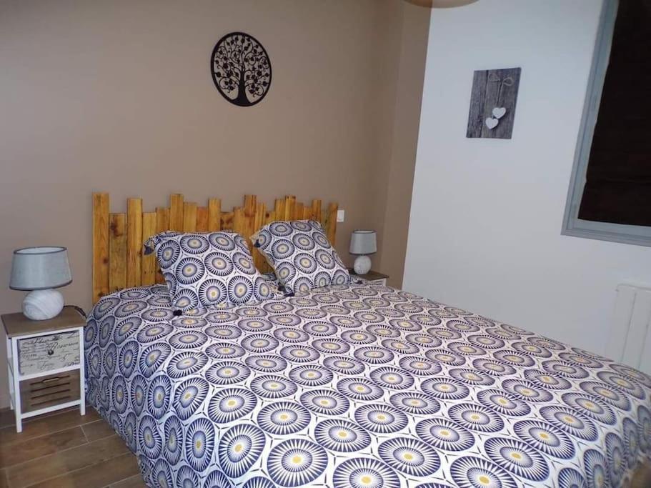Maison De Ville En Plein Coeur De جونزاك المظهر الخارجي الصورة